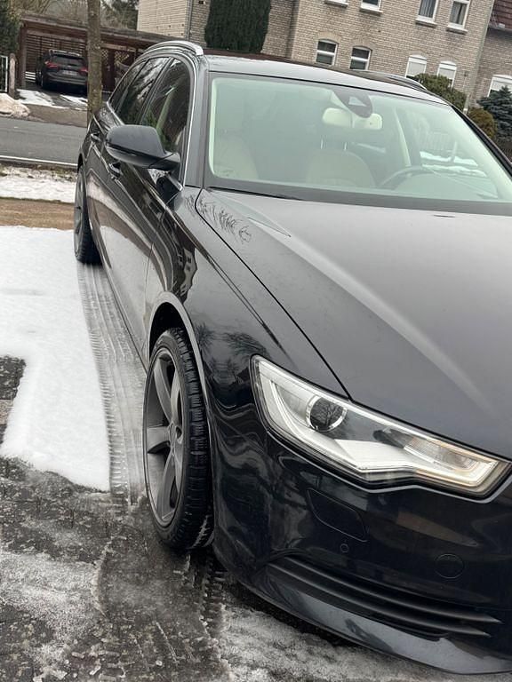 Gebraucht Audi A6 204 PS (150 kW) 2014 Schwarz Kombi