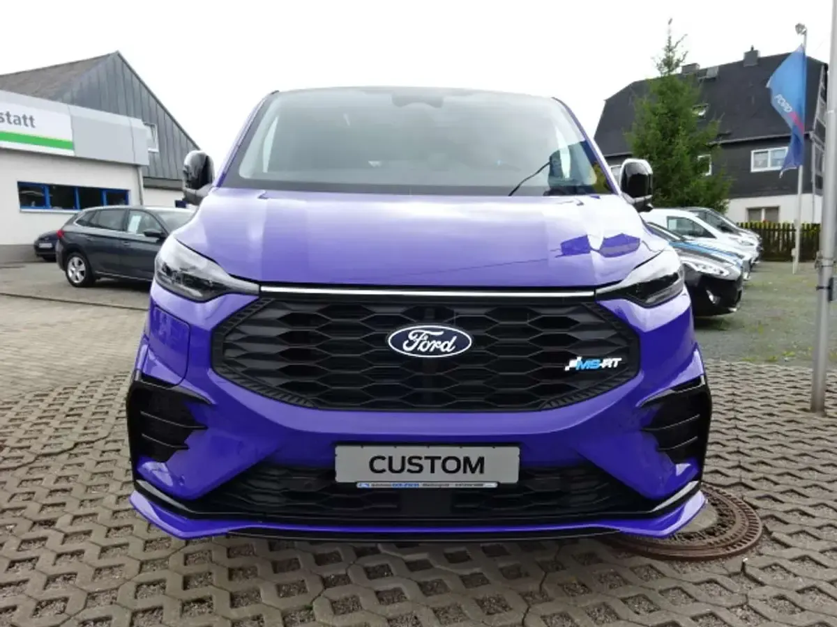 Neu Ford Tourneo Custom 232 PS (170 kW) 2026 Turini purple Van