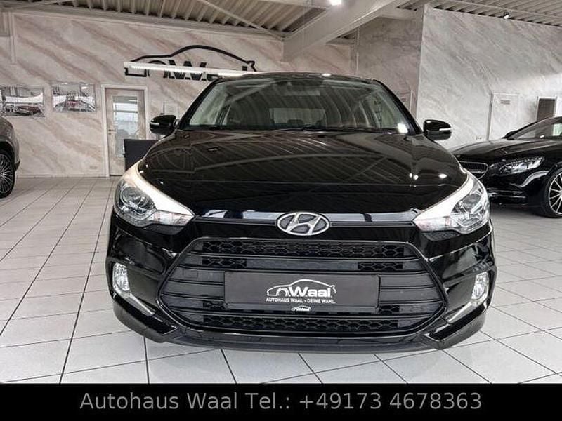 Gebraucht Hyundai i20 Trend 66 PS (48 kW) 2015 Andere Coupé
