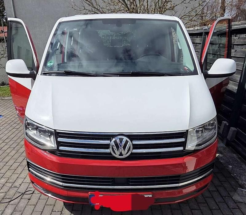 Gebraucht VW T6 Generation Six 204 PS (150 kW) 2016 Rot Van