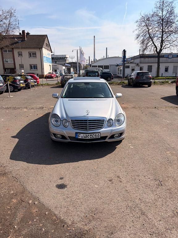 Gebraucht Mercedes E280 Elegance 190 PS (139 kW) 2007 Grau Limousine