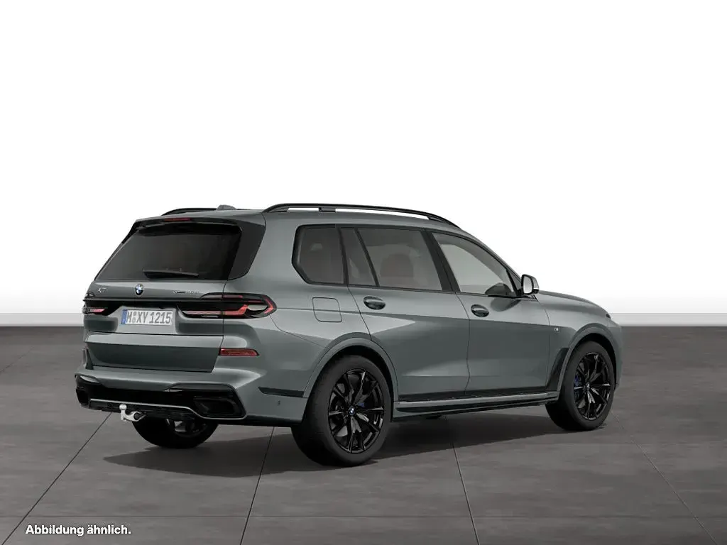 Gebraucht BMW X7 340 PS (250 kW) 2025 Grau SUV
