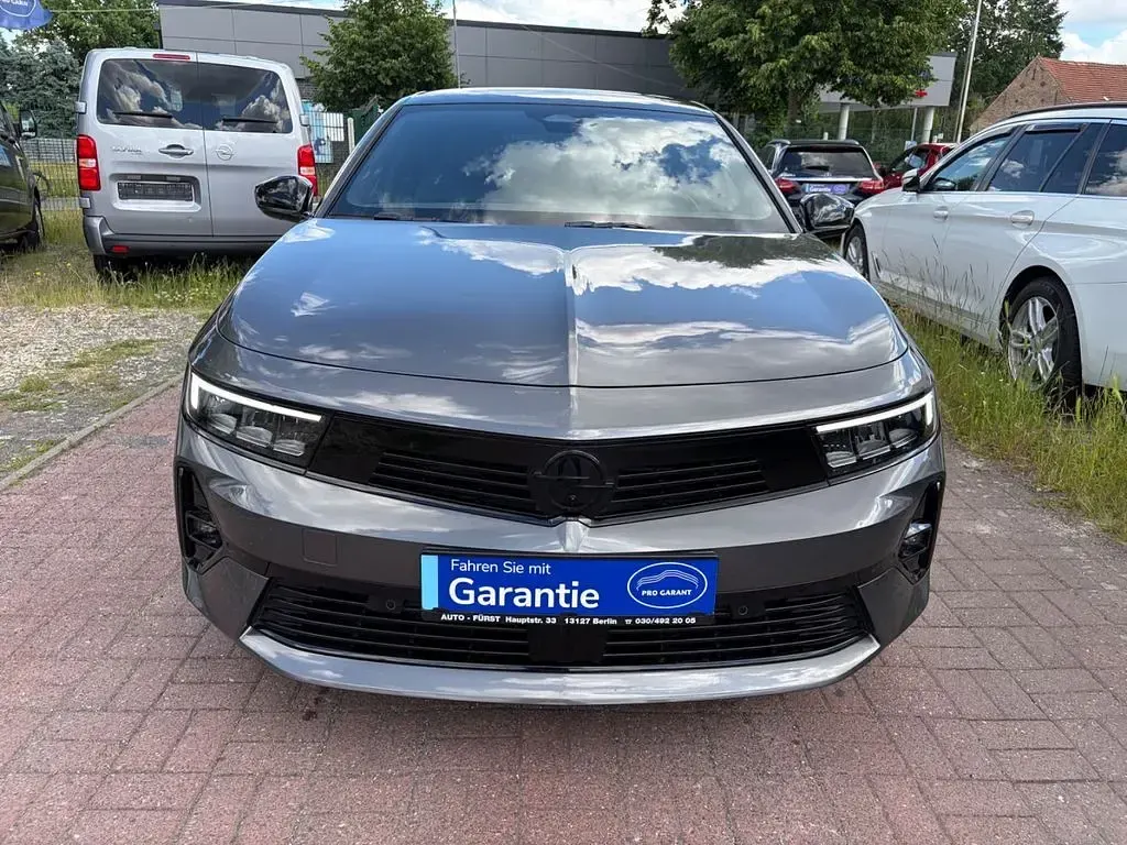 Gebraucht Opel Astra 131 PS (96 kW) 2023 Grau Kleinwagen