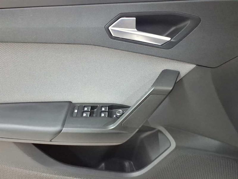 Gebraucht Seat Leon Style 110 PS (80 kW) 2021 Weiß Limousine