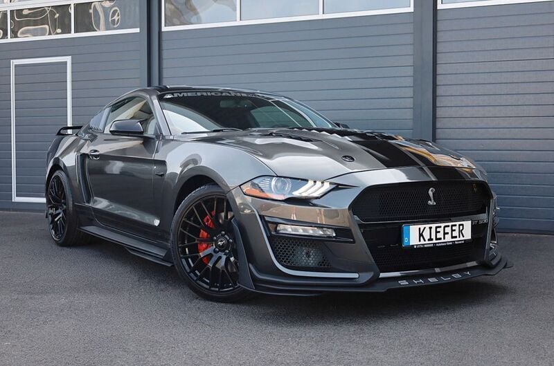 Grau Gebraucht 2021 Ford Mustang GT Coupé | 34.950 € (Fairer Preis) - Bild 1/4