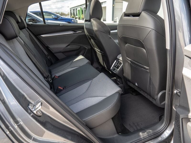 Neu Skoda Enyaq iV Loft 210 kW (286 PS) 2025 Graphitgrau SUV
