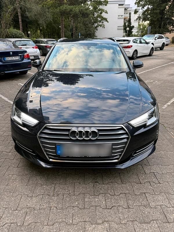 Gebraucht Audi A4 200 PS (147 kW) 2017 Blau Kombi
