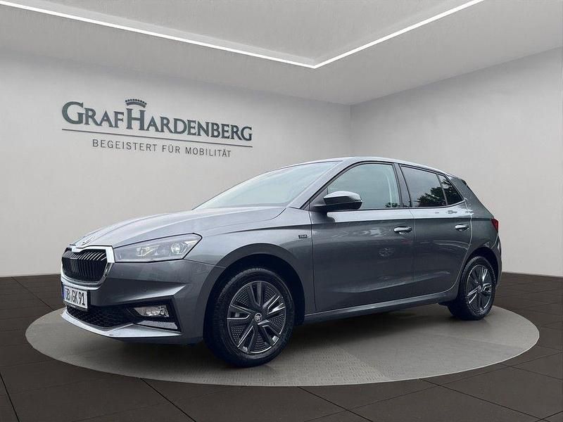 Grau Gebraucht 2025 Skoda Fabia Tour Limousine | 24.480 € - Bild 1/4