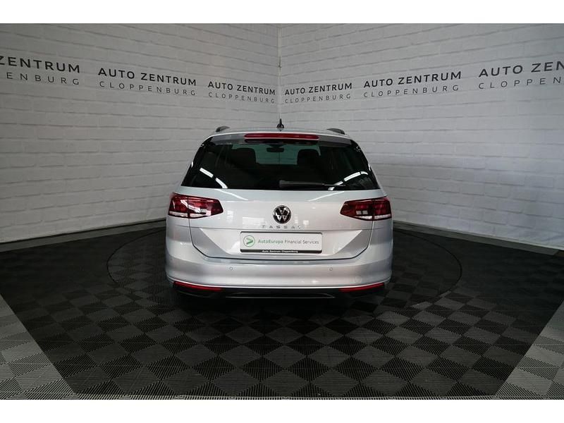 Gebraucht VW Passat Business 122 PS (89 kW) 2022 Imola/sonnengelb Kombi
