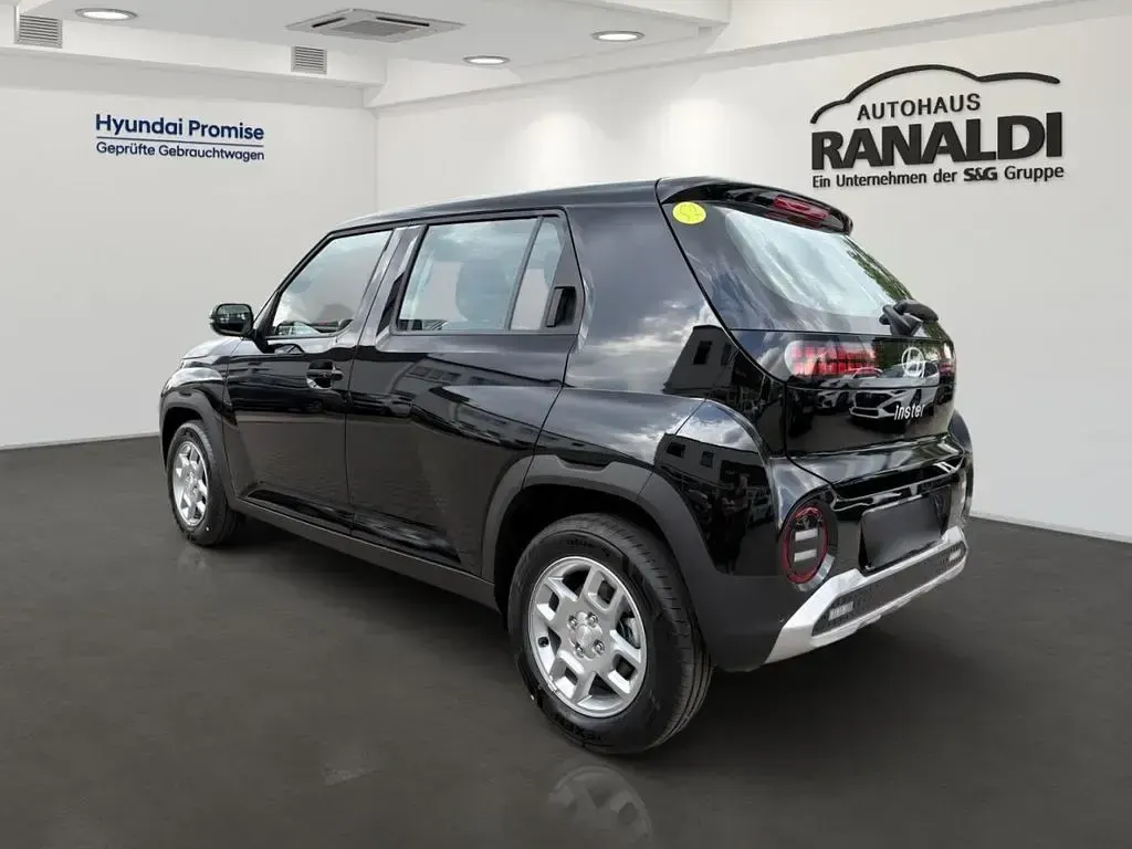 Gebraucht Hyundai Inster 85 kW (116 PS) 2026 Schwarz Kleinwagen