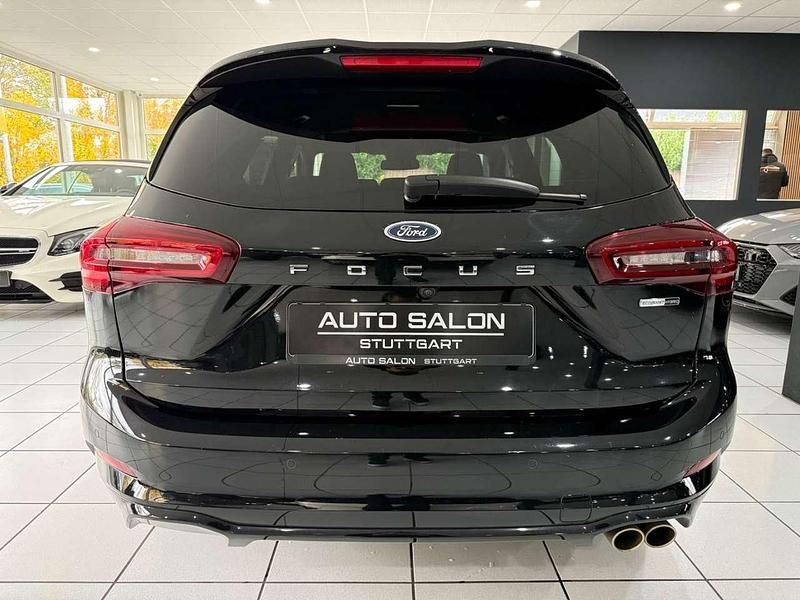 Gebraucht Ford Focus ST-Line 155 PS (114 kW) 2023 Schwarz Kombi