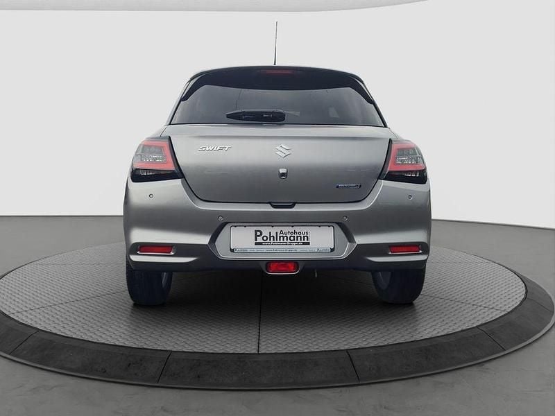 Neu Suzuki Swift Comfort 83 PS (61 kW) 2025 Silber Limousine