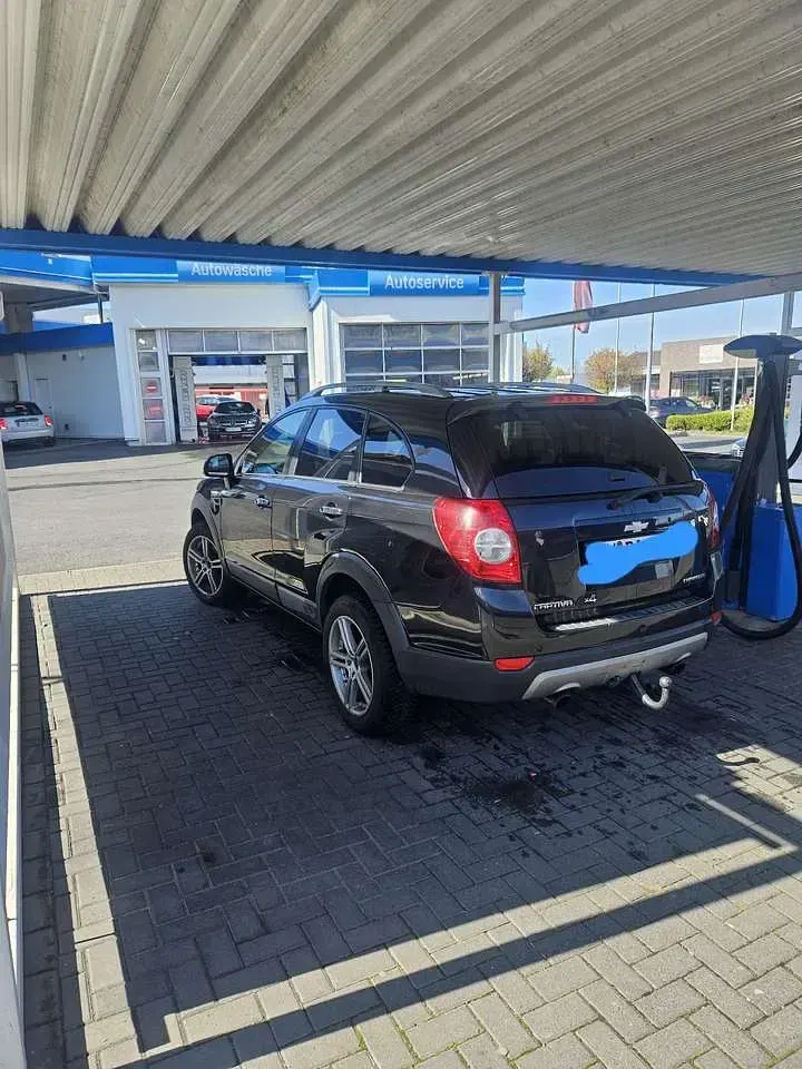 Gebraucht Chevrolet Captiva LT 184 PS (135 kW) 2012 Schwarz SUV