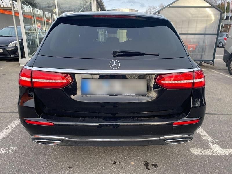 Gebraucht Mercedes E400 340 PS (250 kW) 2018 Schwarz Kombi