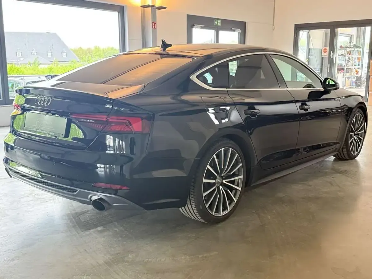 Używany Audi A5 Sportback S-Line 252 KM (185 kW) 2018 Czarny Hatchback