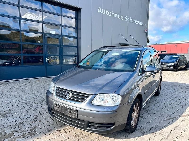 Grau Gebraucht 2005 VW Touran Trendline Van / Kleinbus | 2.299 € (Fairer Preis) - Bild 1/4