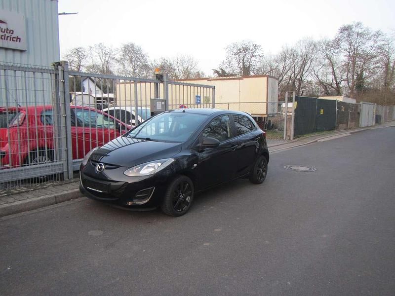Usata Mazda 2 75 CV (55 kW) 2014 Nero Utilitaria