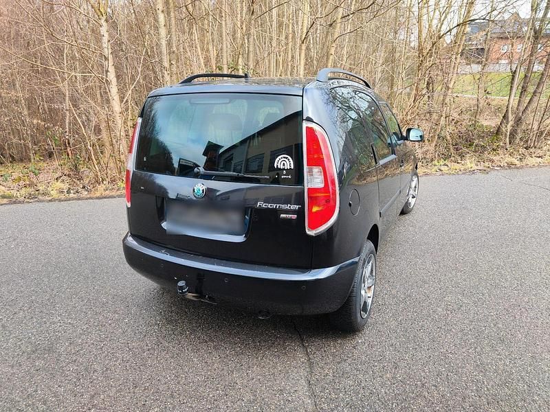 Gebraucht Skoda Roomster 100 PS (73 kW) 2010 Schwarz Van / Kleinbus