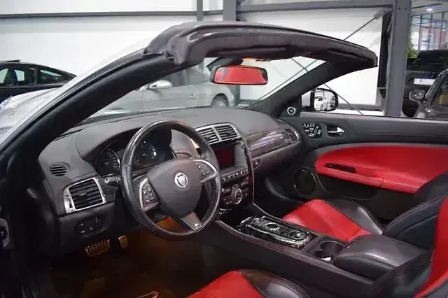 Gebraucht Jaguar XKR 510 PS (375 kW) 2013 Silber Cabrio