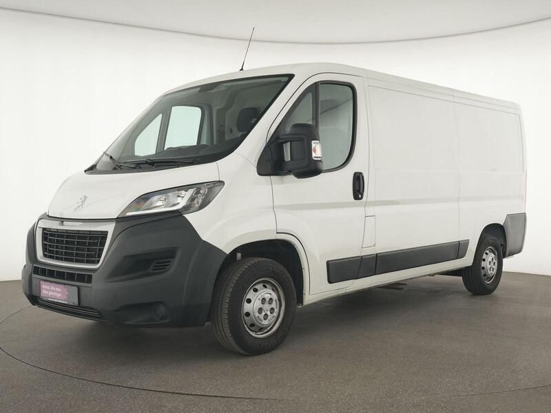 Weiss Gebraucht 2020 Peugeot Boxer Premium Van | 20.335 € (Fairer Preis) - Bild 1/4