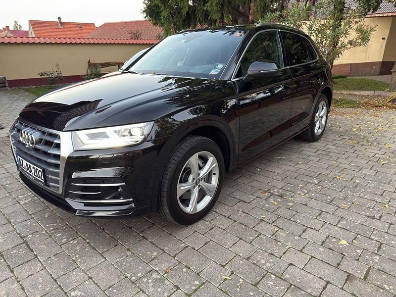 Schwarz Gebraucht 2019 Audi Q5 Sport SUV | 23.900 € (Superpreis) - Bild 1/4