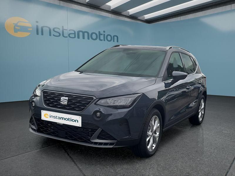 Blau Neu 2025 Seat Arona FR SUV | 24.549 € (Etwas zu teuer) - Bild 1/4
