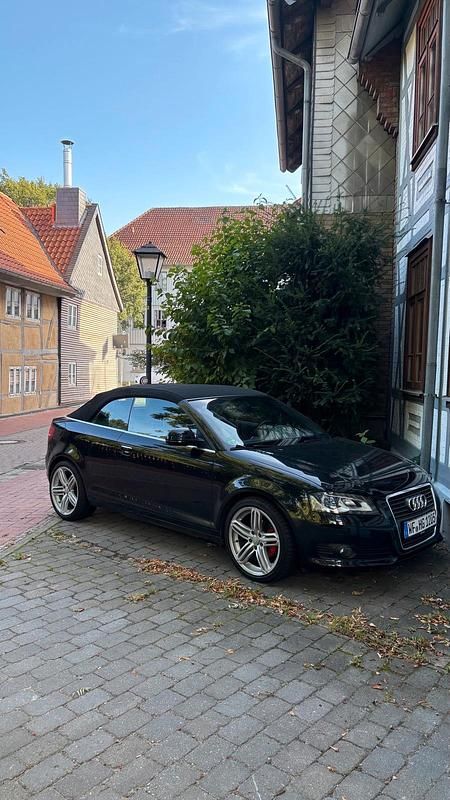Schwarz Gebraucht 2008 Audi A3 Cabriolet Ambiente Cabrio | 8.300 € (Etwas zu teuer) - Bild 1/2