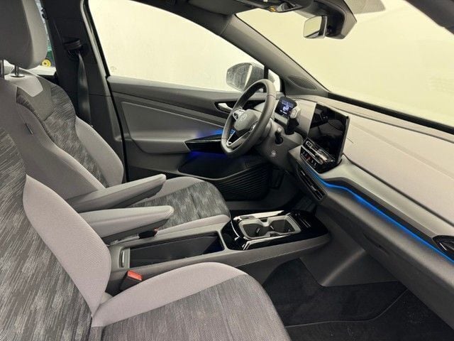 Gebraucht VW ID.4 Pro Performance 150 kW (204 PS) 2023 Schwarz SUV