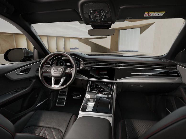 Gebraucht Audi Q8 S-Line 286 PS (210 kW) 2026 Daytonagrau perleffekt SUV