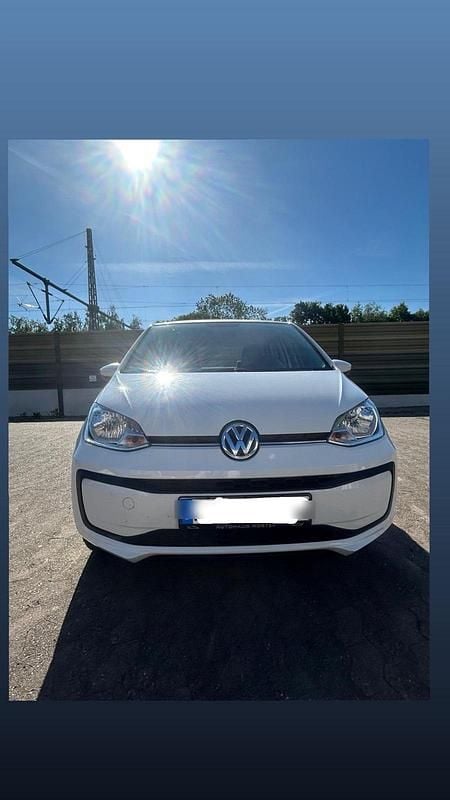 Weiß Gebraucht 2017 VW up! Kleinwagen | 6.980 € (Fairer Preis) - Bild 1/4