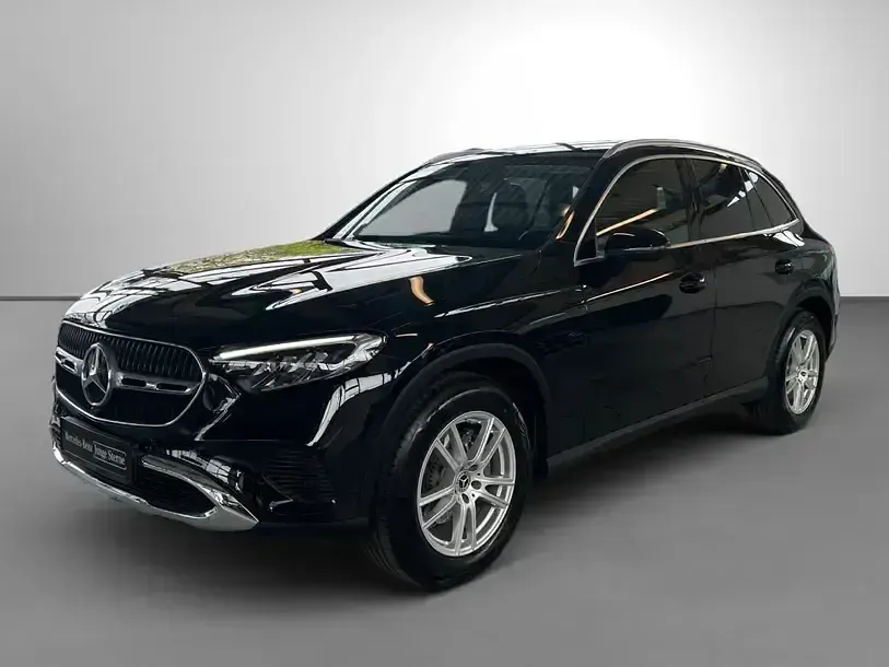 Gebraucht Mercedes GLC200 Avantgarde 204 PS (150 kW) 2025 Schwarz SUV