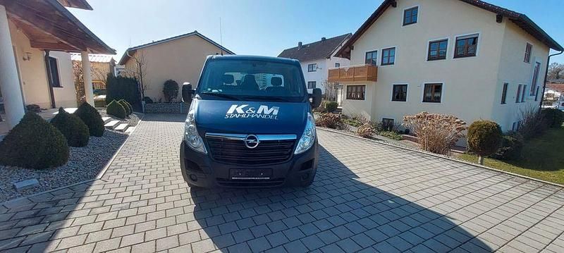 Gebraucht Opel Movano 231 PS (169 kW) 2019 Blau Van / Kleinbus