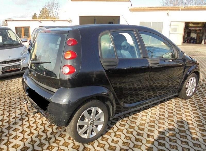 Schwarz Gebraucht 2006 Smart ForFour Pulse Limousine | 1.950 € (Guter Preis) - Bild 1/4