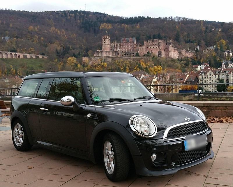 Schwarz Gebraucht 2014 Mini Cooper D Clubman Kombi | 8.000 € - Bild 1/4