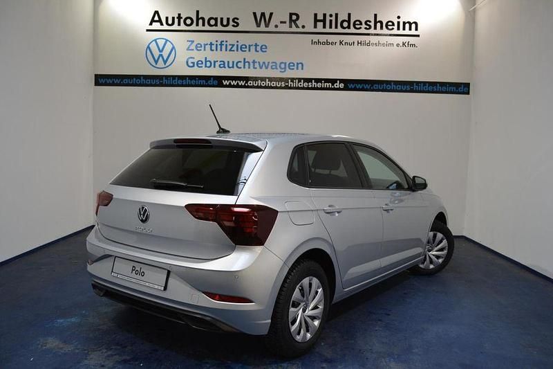 Gebraucht VW Polo Life 95 PS (69 kW) 2025 Silber Limousine