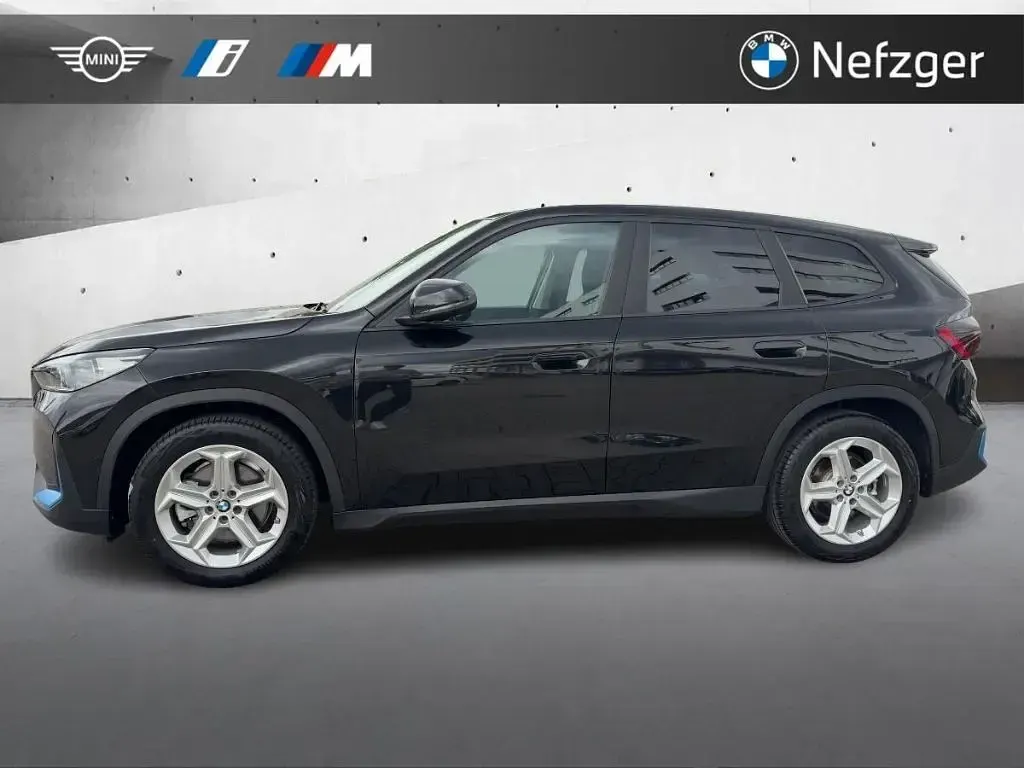 Gebraucht BMW iX1 Performance 225 kW (306 PS) 2023 Schwarz SUV