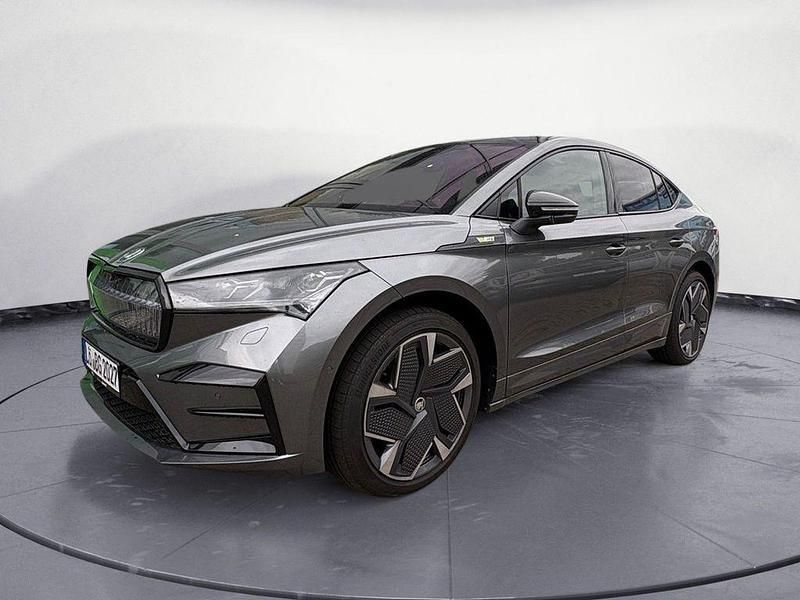 Grau Gebraucht 2025 Skoda Enyaq iV RS SUV | 49.480 € (Superpreis) - Bild 1/4