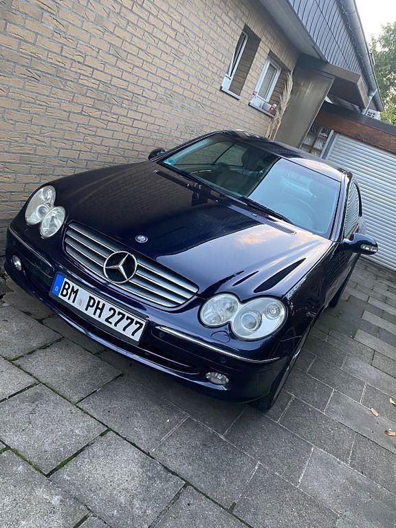 Blau Gebraucht 2002 Mercedes CLK320 Elegance Coupé | 4.200 € (Fairer Preis) - Bild 1/4