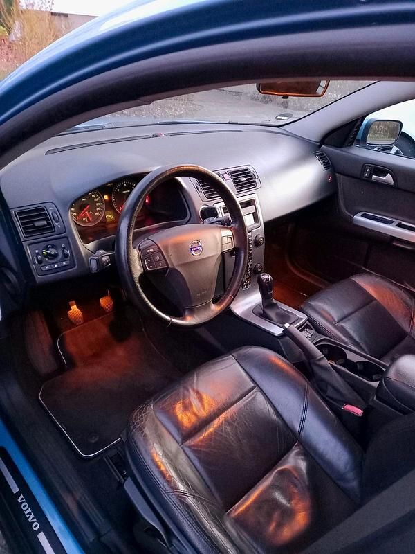 Gebraucht Volvo V50 136 PS (100 kW) 2004 Blau Kombi