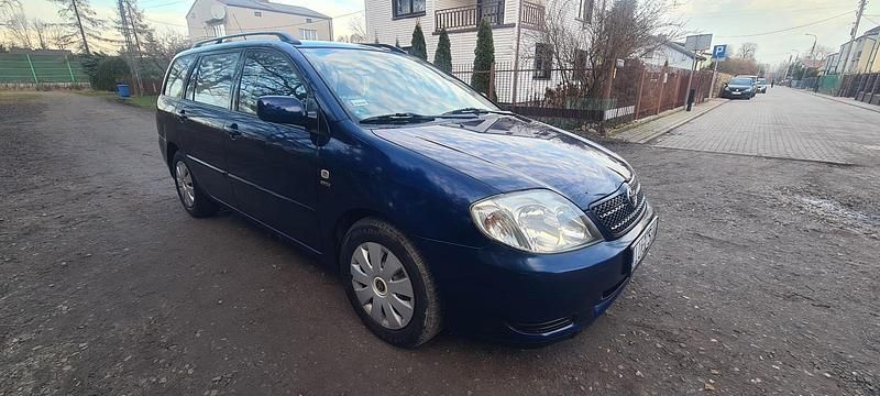 Gebraucht Toyota Corolla 110 PS (80 kW) 2003 Blau Kombi