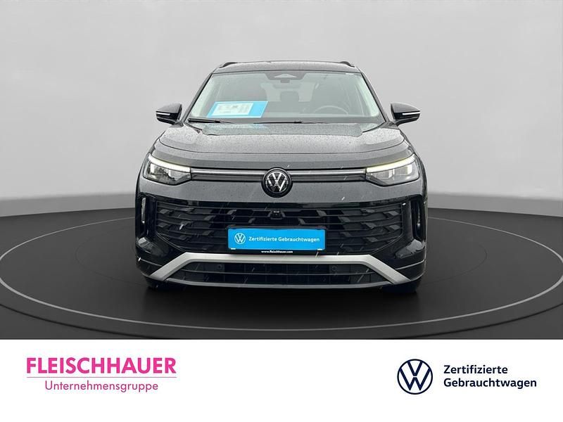 Gebraucht VW Tayron Life 150 PS (110 kW) 2025 Schwarz SUV