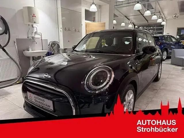 Usata Mini ONE Classic 102 CV (75 kW) 2021 Nero Utilitaria