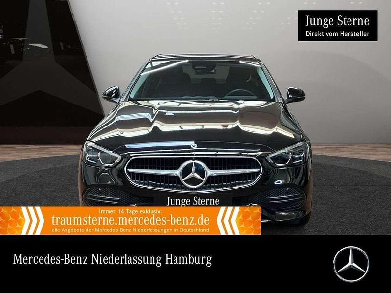 Schwarz Gebraucht 2024 Mercedes C180 Advanced Plus Limousine | 37.990 € (Fairer Preis) - Bild 1/3