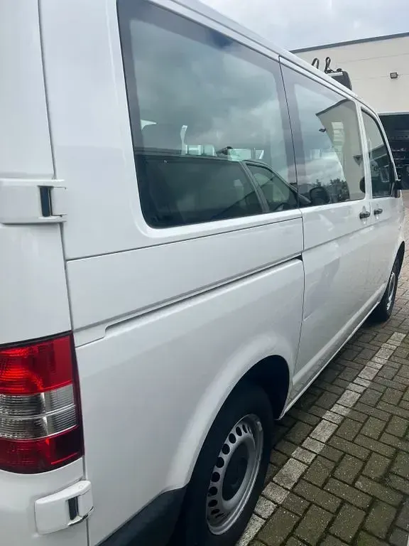 Gebraucht VW T5 102 PS (75 kW) 2015 Weiß Van