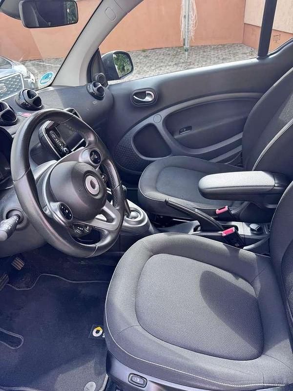 Gebraucht 2016 Smart ForTwo Cabrio Cabrio | 8.000 € (Fairer Preis) - Bild 1/4