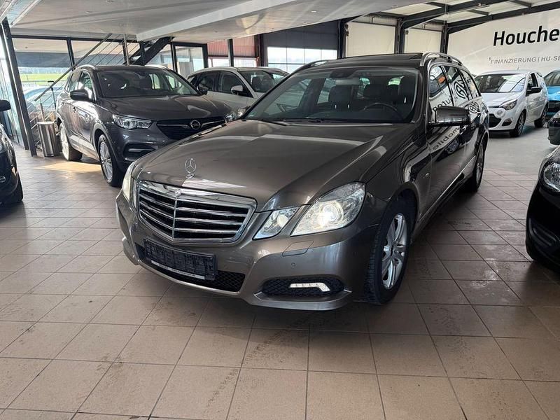Gebraucht Mercedes E350 231 PS (169 kW) 2010 Grau Kombi