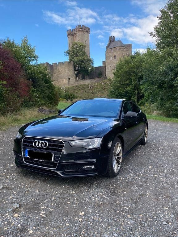 Schwarz Gebraucht 2015 Audi A5 Sportback S-Line Limousine | 11.999 € - Bild 1/4