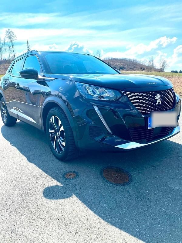 Gebraucht Peugeot 2008 101 PS (74 kW) 2020 Schwarz SUV