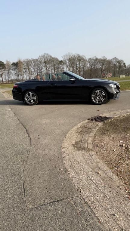 Second-hand Mercedes E400 340 CP (250 kW) 2020 Negru Cabrio