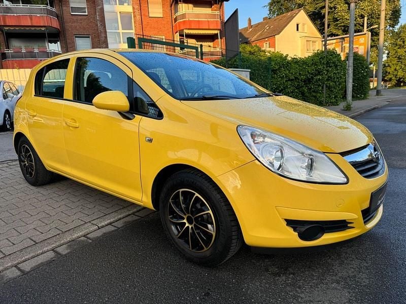 Używany Opel Corsa Edition 80 KM (58 kW) 2008 Żółty Hatchback